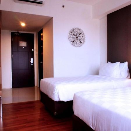Arch Hotel Bogor Exterior photo