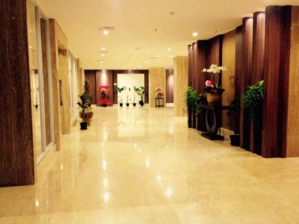 Arch Hotel Bogor Exterior photo