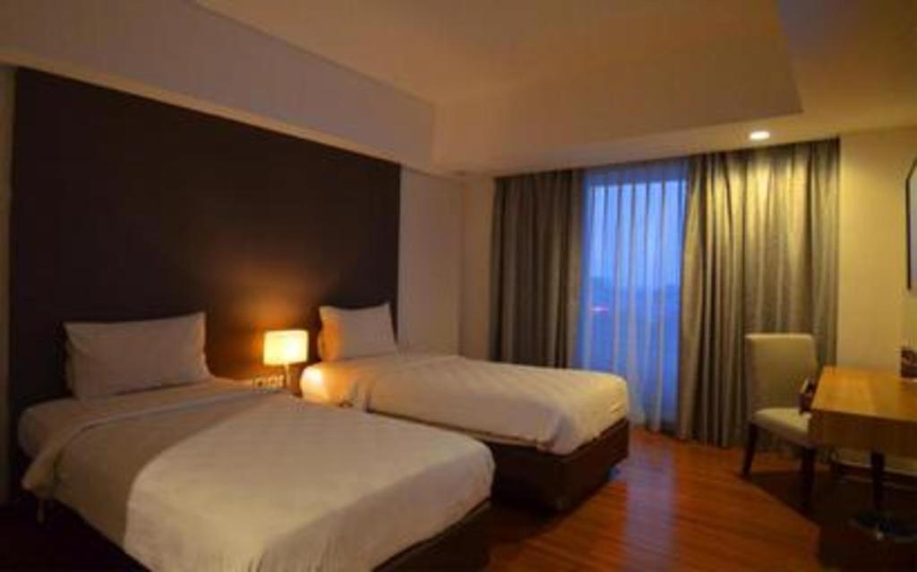 Arch Hotel Bogor Exterior photo