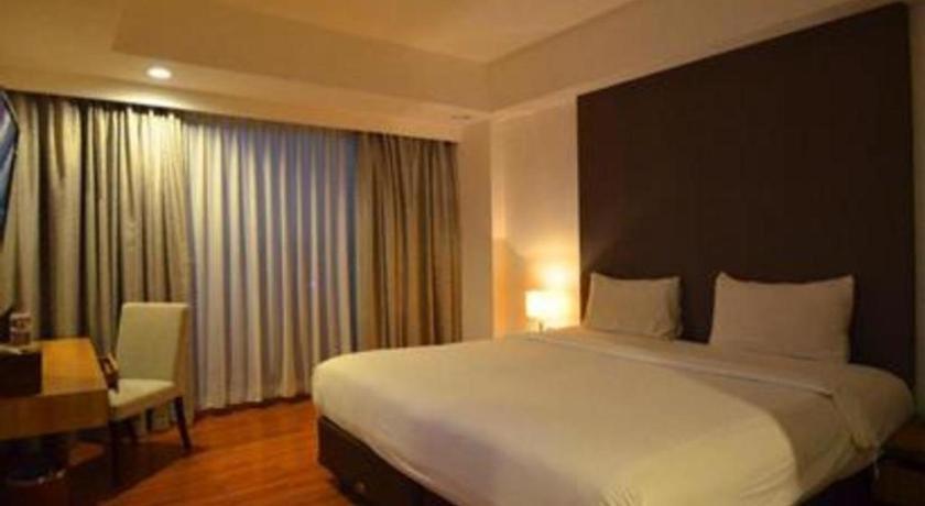 Arch Hotel Bogor Exterior photo
